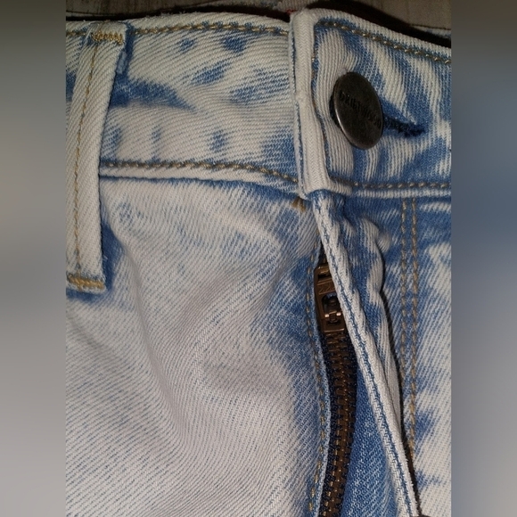 NEW Driftwood Gizelle Geometric Embroidered Straight Jeans Ladies Size 26 - Picture 8 of 12